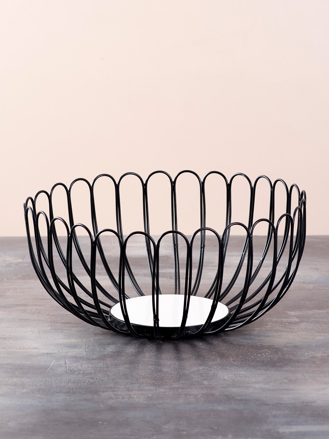 

nestroots Black Textured Fruit Basket