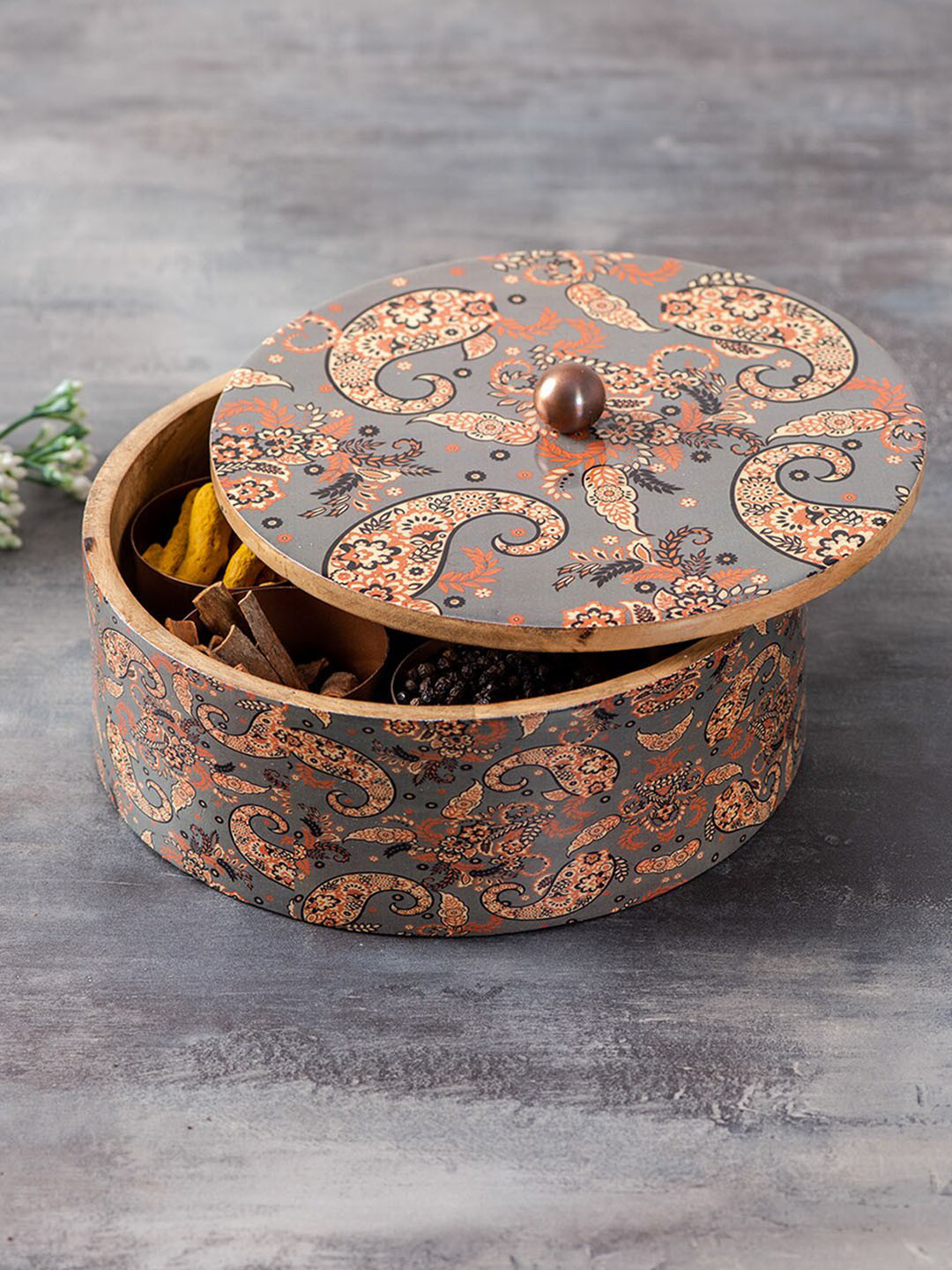 

nestroots Grey & Cream Paisley Printed Spice Box With 7 Pcs Containers & Lid