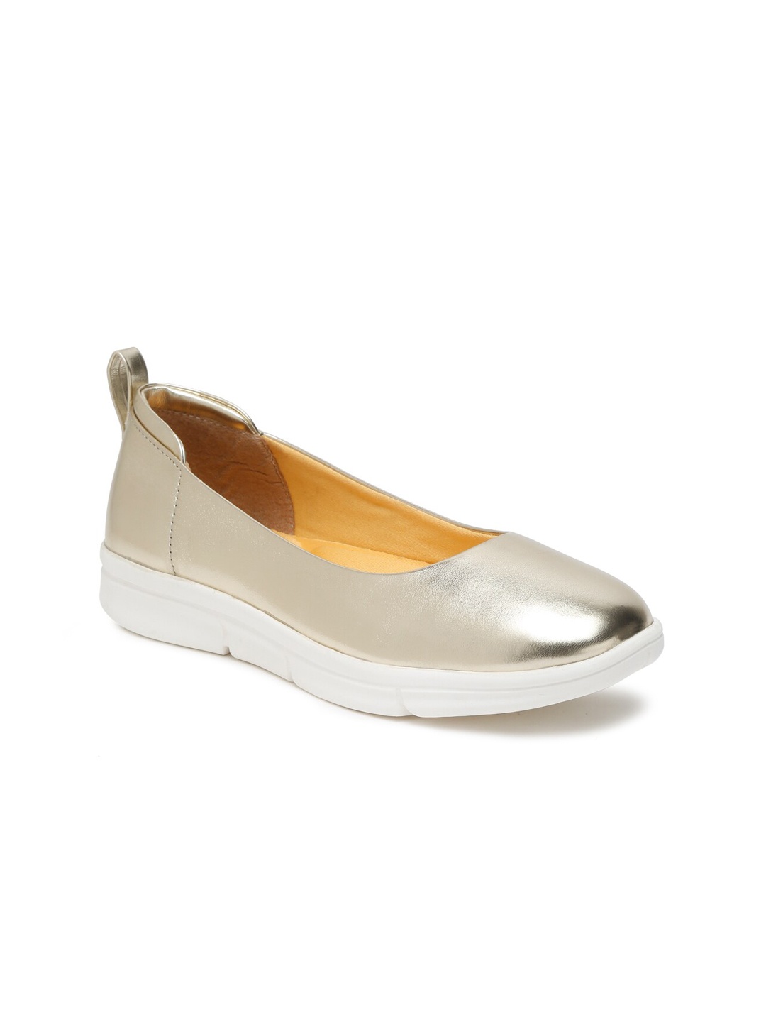 

Bruno Manetti Women Round Toe Slip-On Ballerinas, Gold