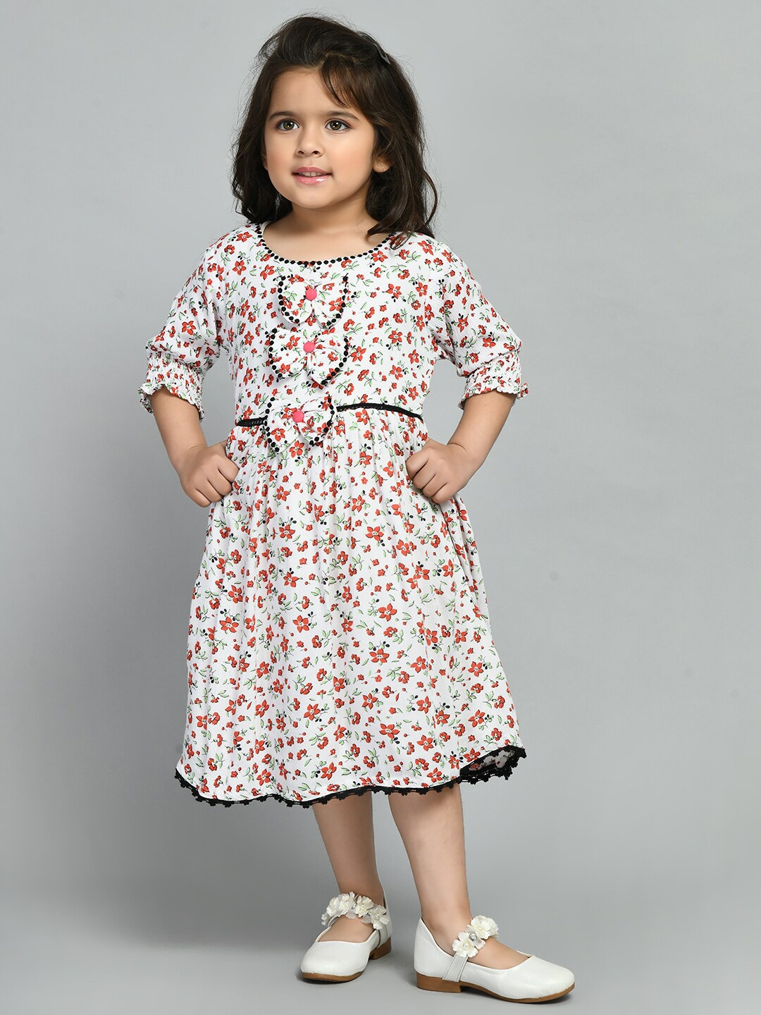 

Bella Moda Girls Floral Printed Bow A-Line Pure Cotton Dress, White