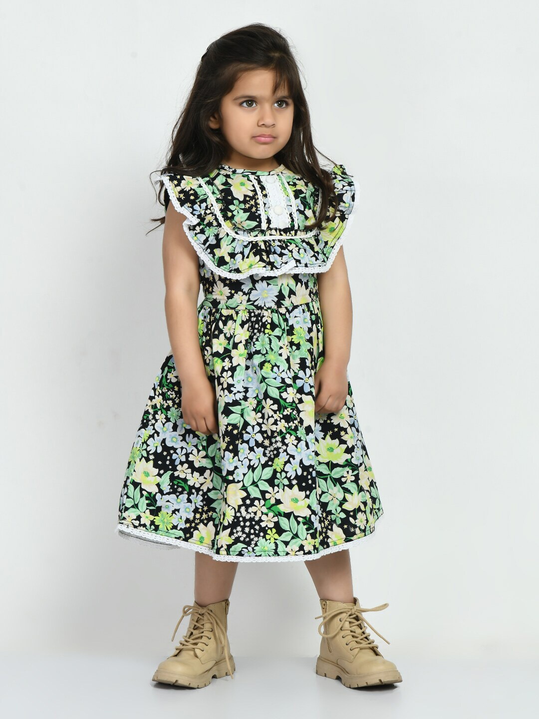 

Bella Moda Girls Floral Printed A-Line Midi Dress, Green