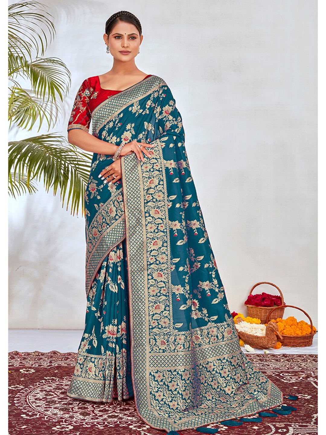 

MONJOLIKA FASHION Floral Woven Design Zari Banarasi Saree, Turquoise blue