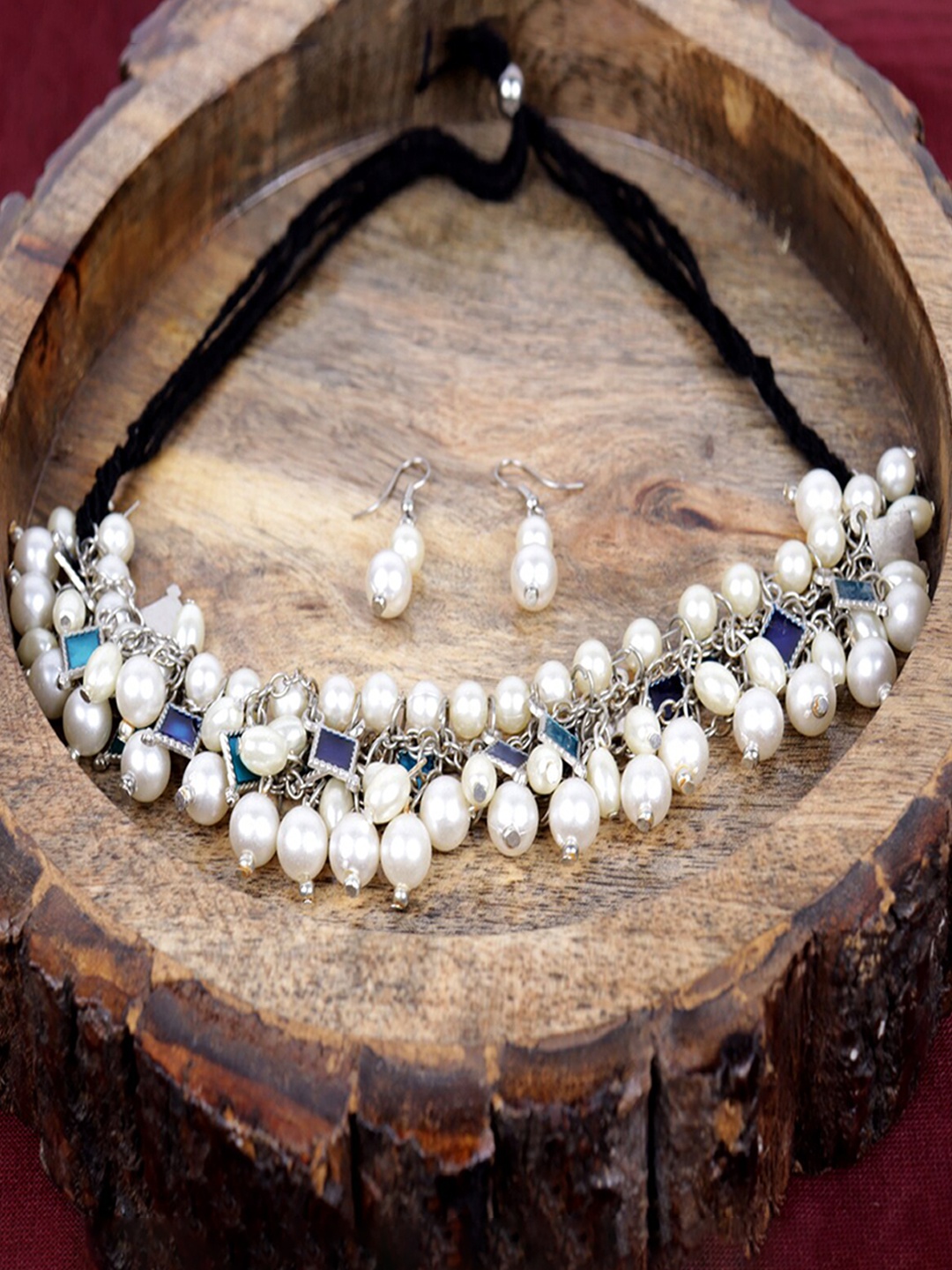 

Krelin Silver-Plated Stone Studded & Beaded Jewellery Set, White