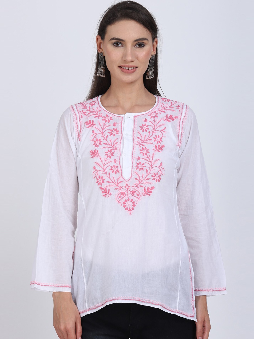 

PARAMOUNT CHIKAN Ethnic Motifs Embroidered Chikankari Pure Cotton Kurti, White