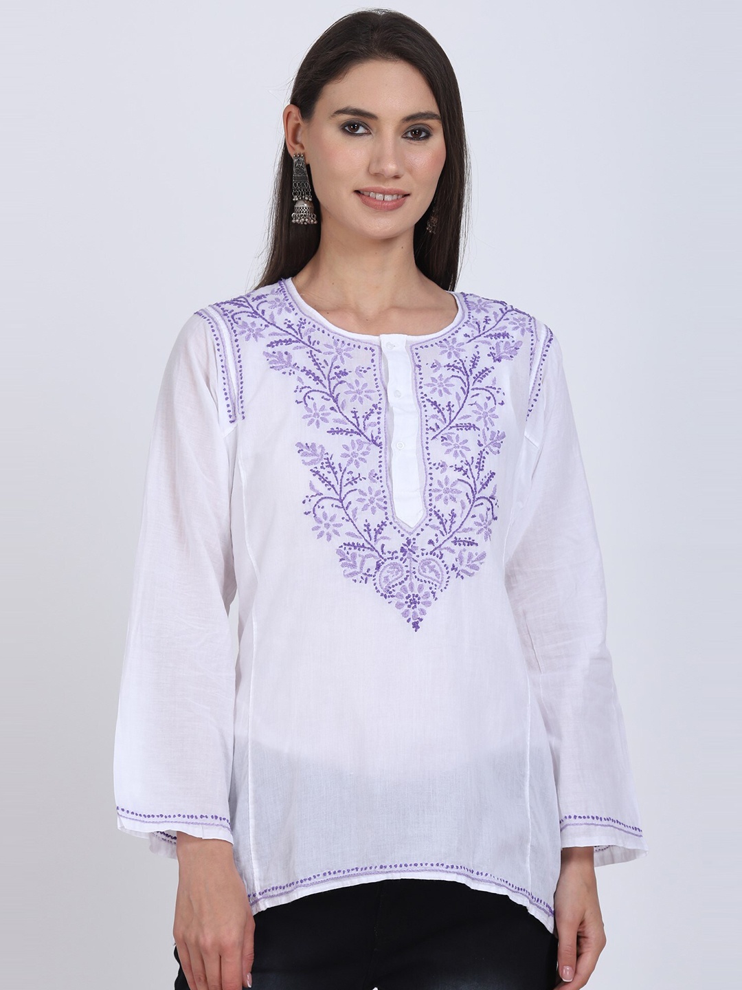

PARAMOUNT CHIKAN Ethnic Motifs Embroidered Chikankari Pure Cotton Kurti, White