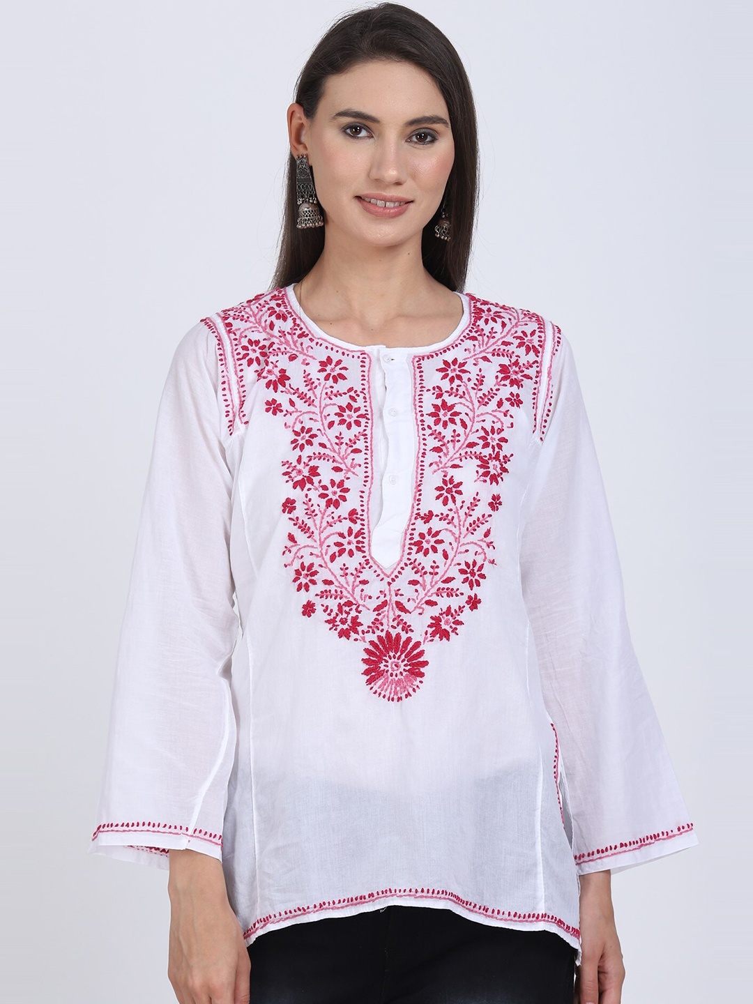 

PARAMOUNT CHIKAN Ethnic Motifs Embroidered Chikankari Pure Cotton Kurti, White