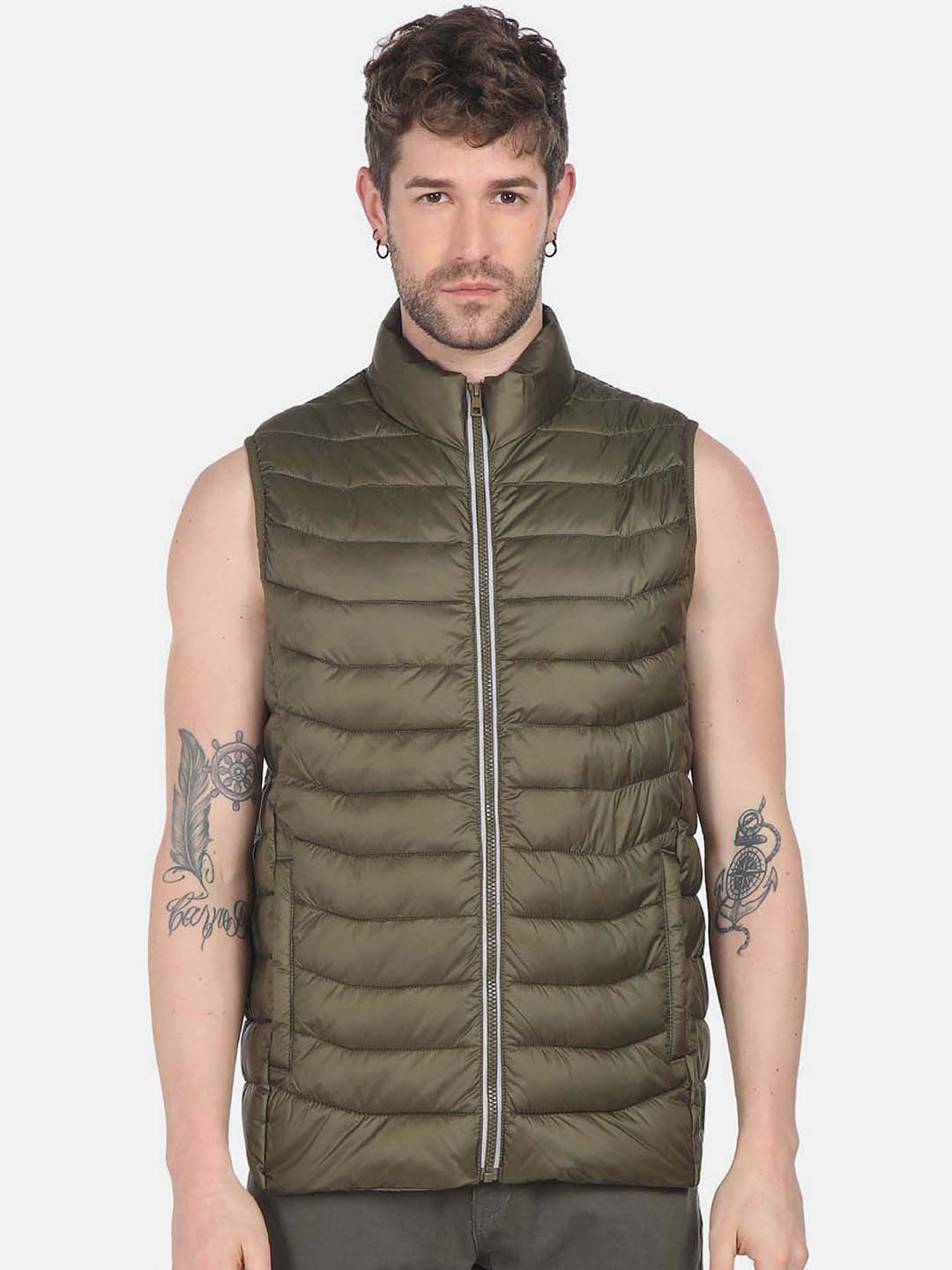 

Flying Machine Stand Collar Sleeveless Puffer Jacket, Green
