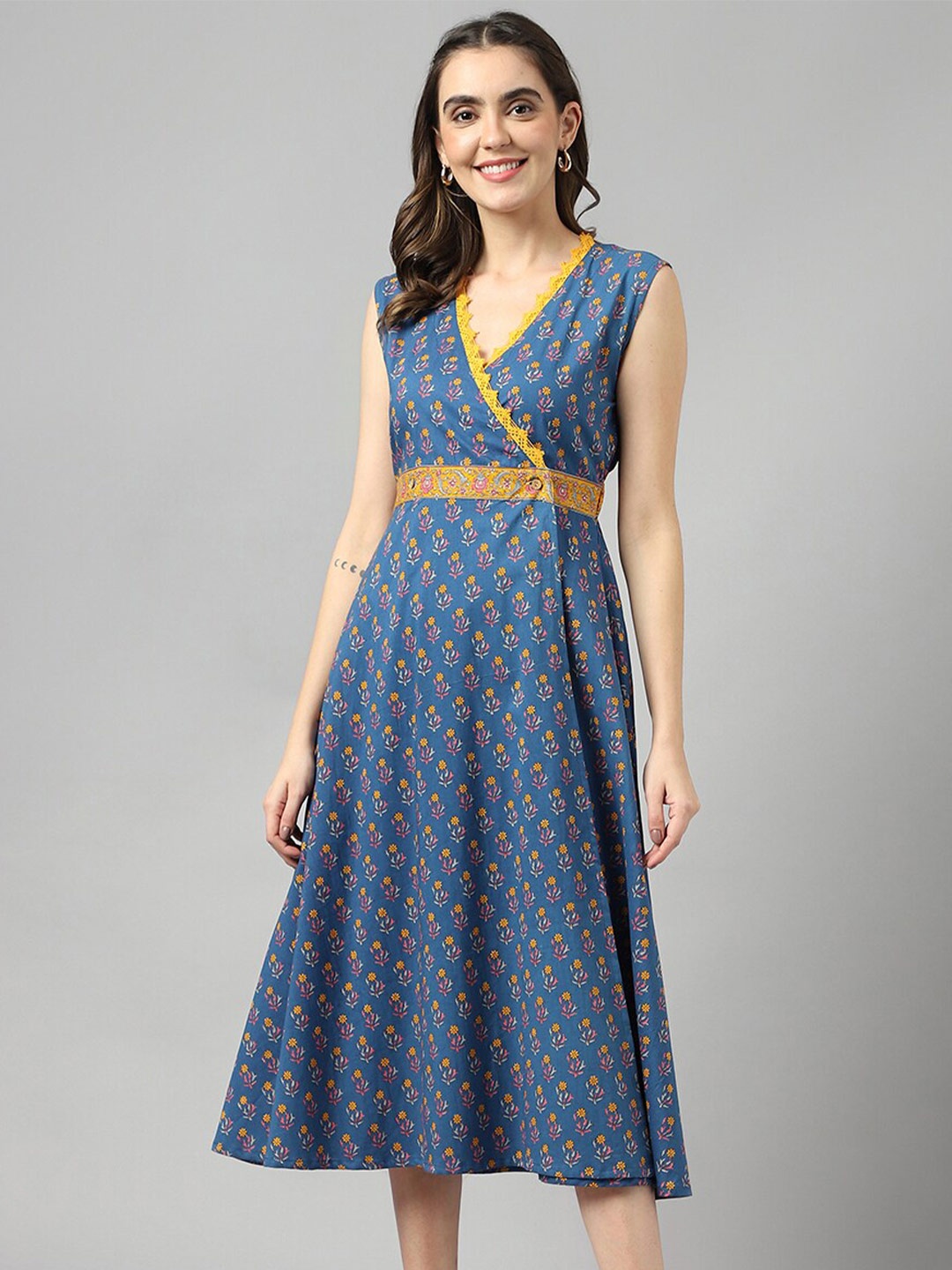 

DECKEDUP V-Neck Ethnic Motifs Printed Fit & Flared Cotton Dress, Blue