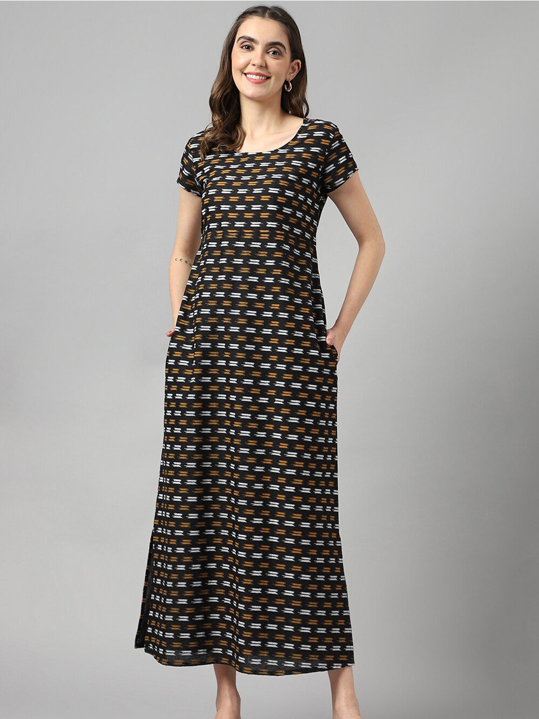 

DECKEDUP Round Neck Ethnic Motifs Printed Cotton Maxi Dress, Black