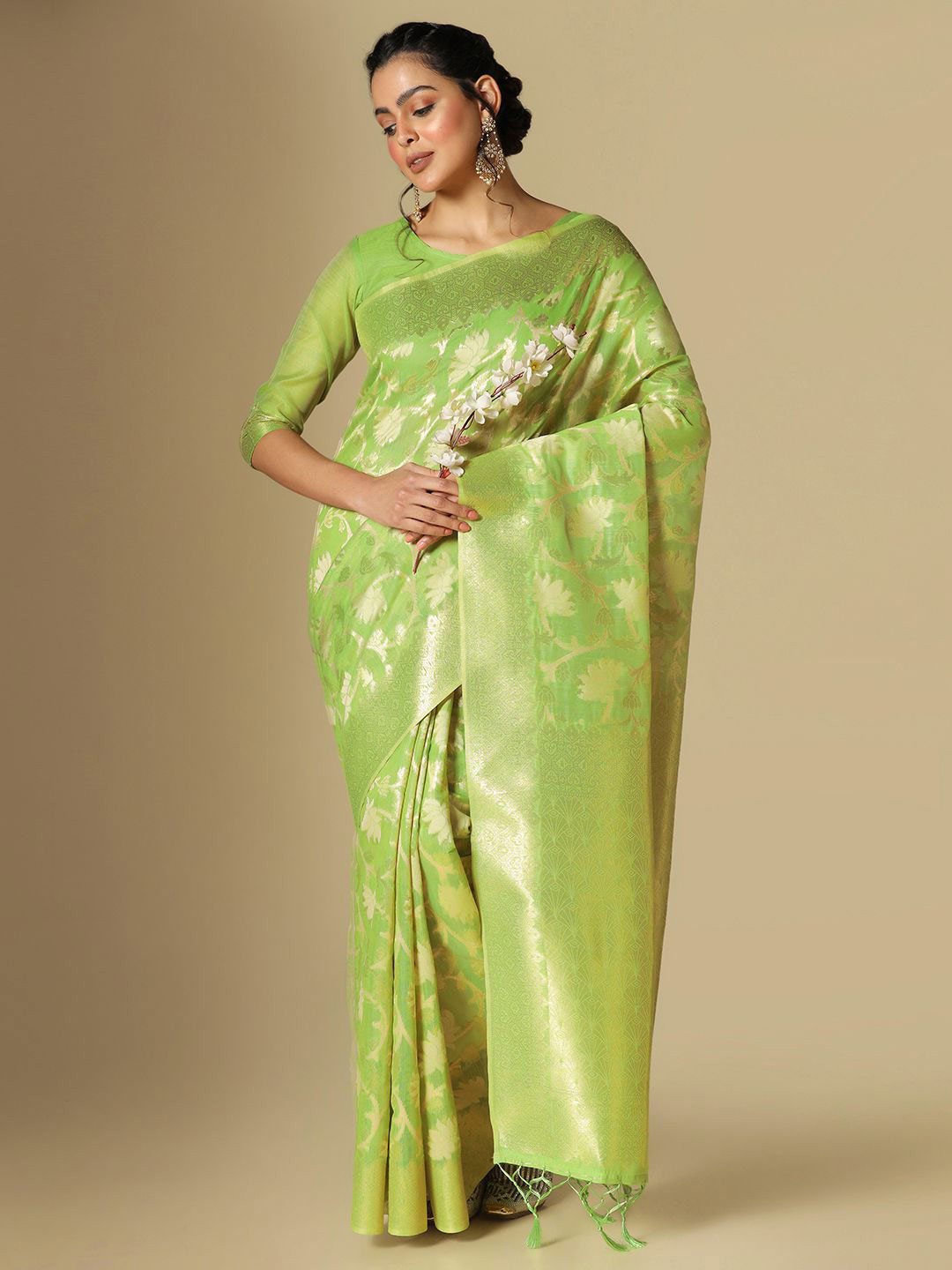 

Mitera Floral Woven Design Zari Banarasi Saree, Green
