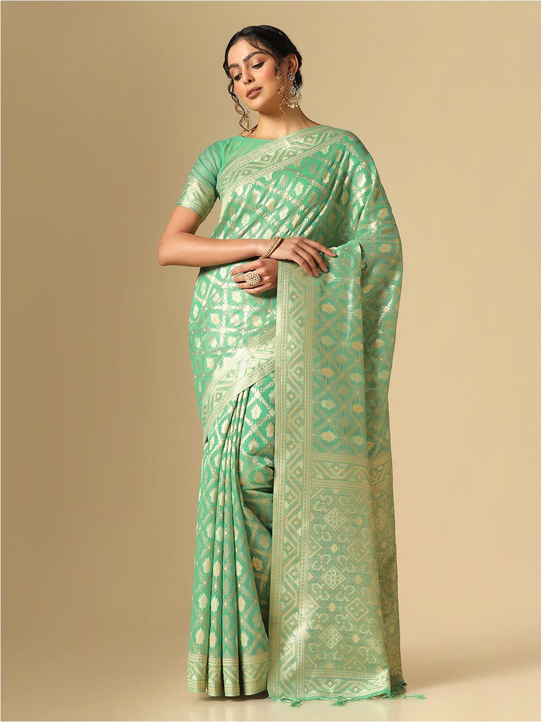 

Mitera Ethnic Motif Woven Design Zari Banarasi Saree, Green
