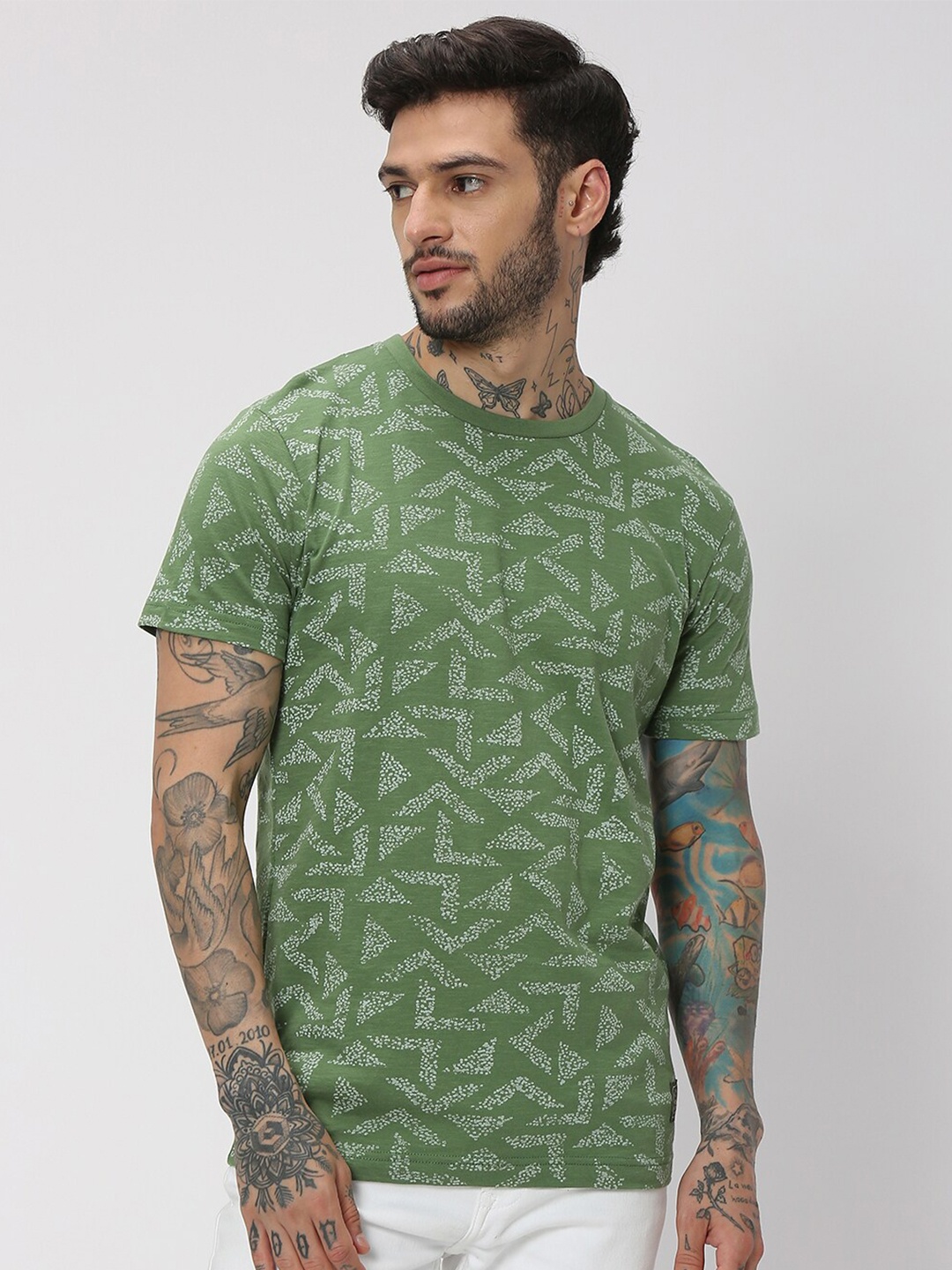 

Mufti Geometric Printed Slim Fit Pure Cotton T-shirt, Olive