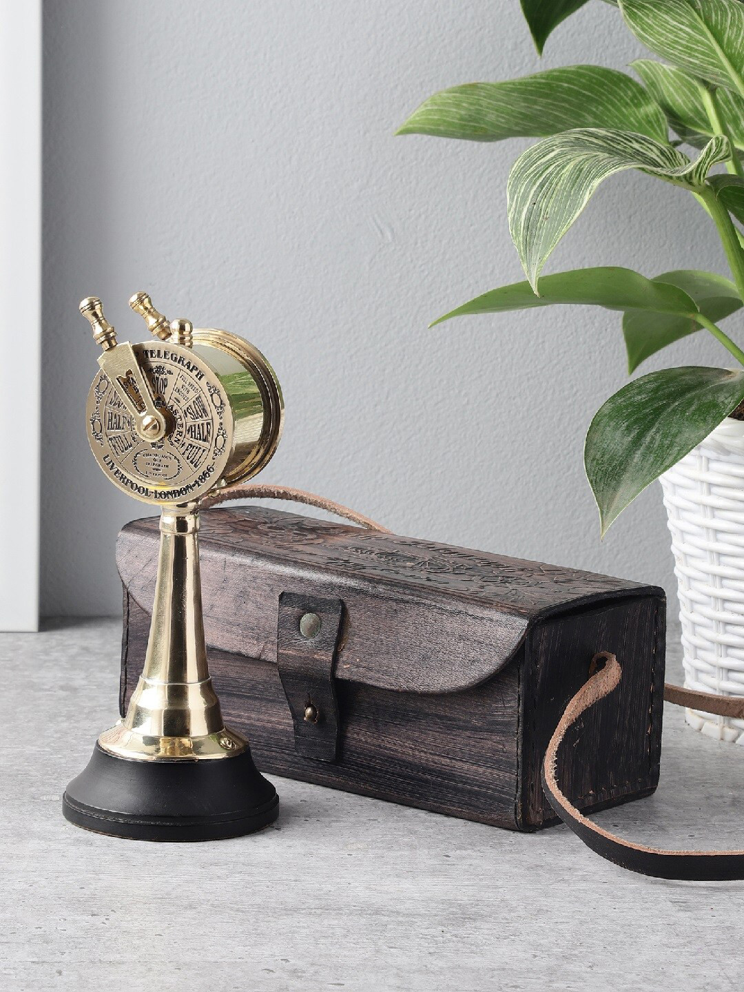 

EXIM DECOR Telegraph Showpieces With Leather Cover, Gold