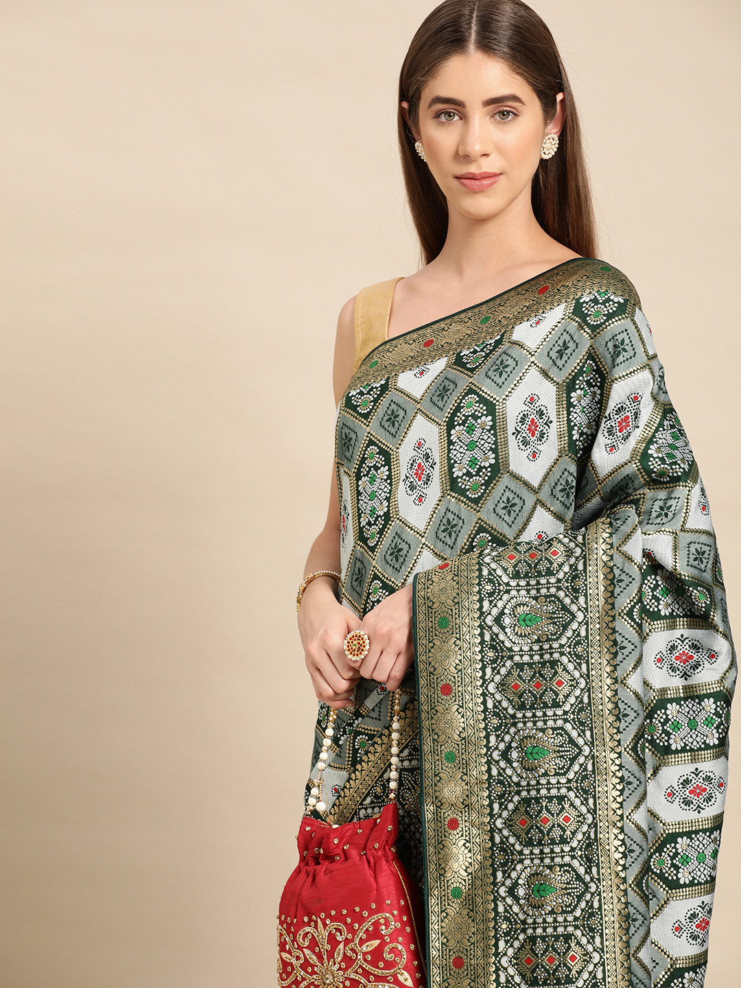 

APPLIX STYLE Woven Design Ethnic Motifs Zari Pure Silk Kanjeevaram Saree, Green