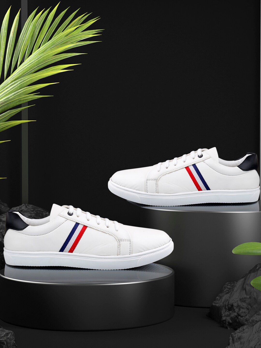 

FOUR STAR TRUCK SALES Men Waterproof Lining Lace-Up Sneakers, White