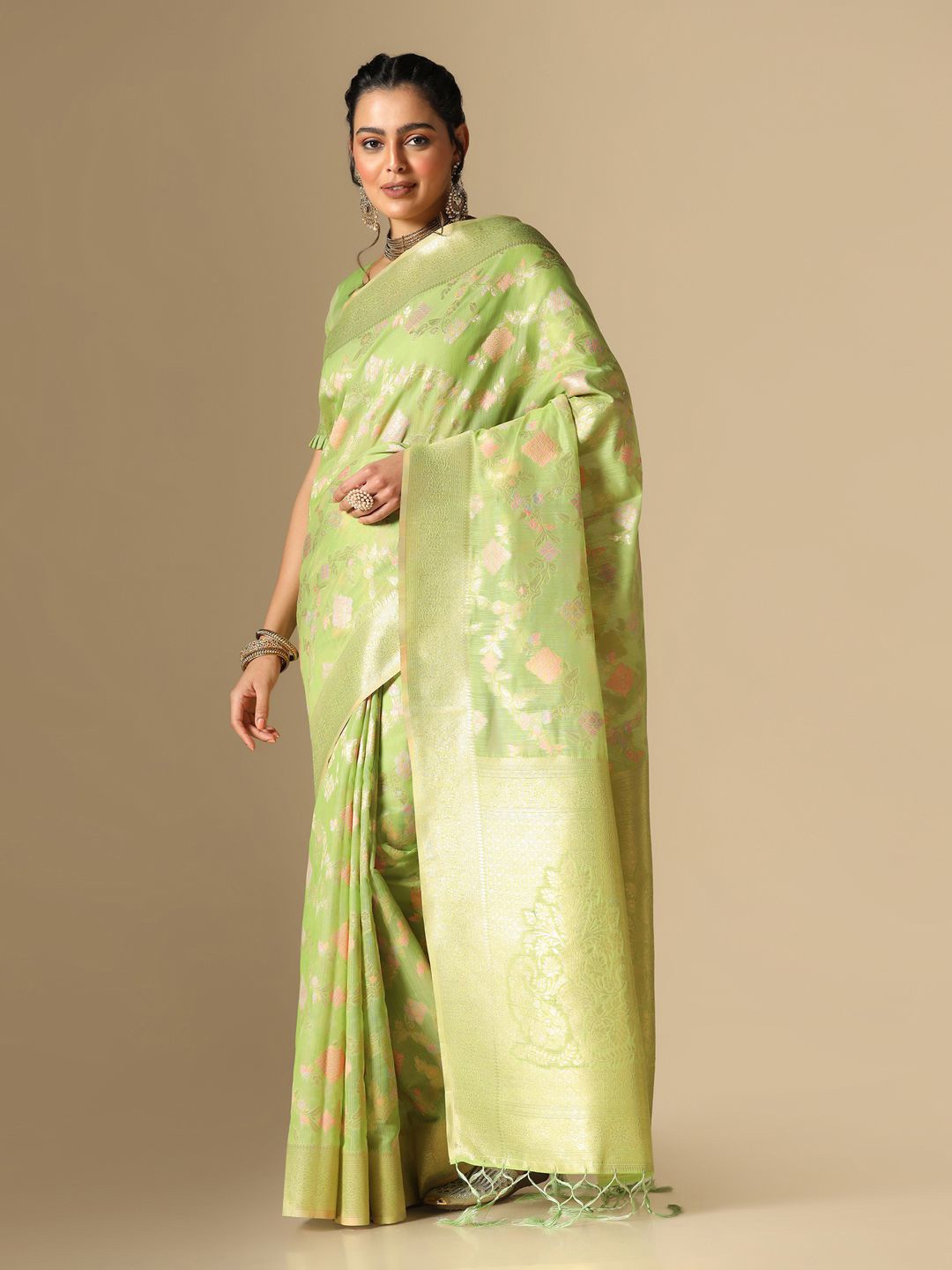 

Mitera Floral Woven Design Zari Jacquard Banarasi Saree, Green