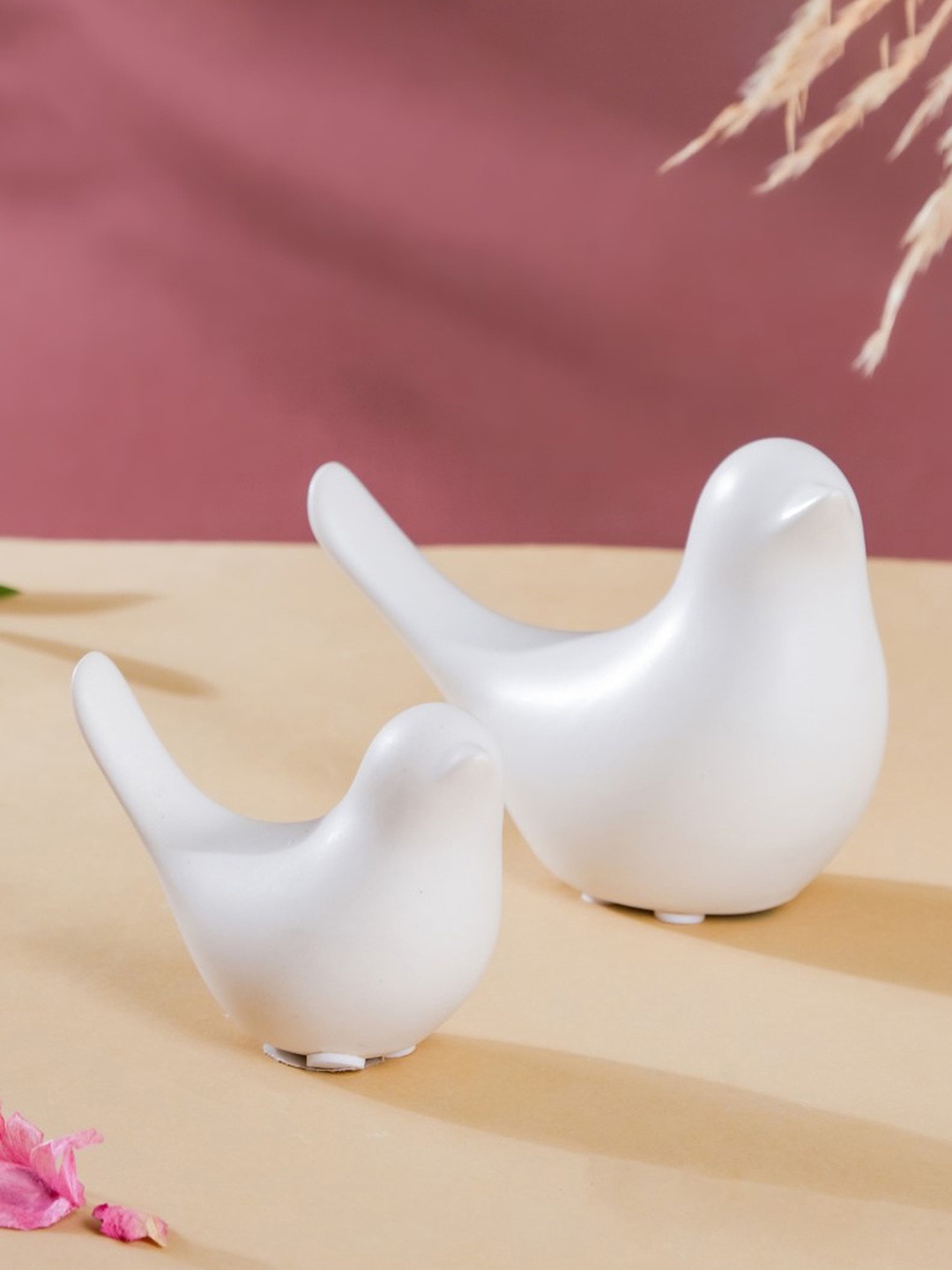 

Nestasia 2 Piece White Bird Showpieces