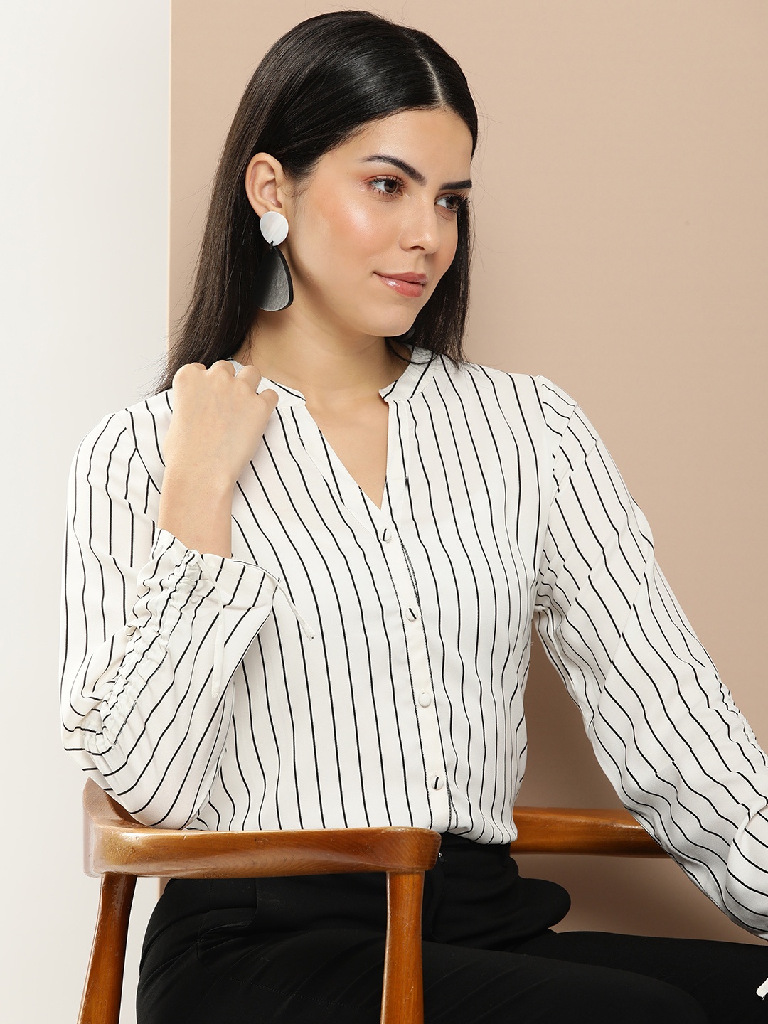 

her by invictus Striped Mandarin Collar Shirt Style Top, White