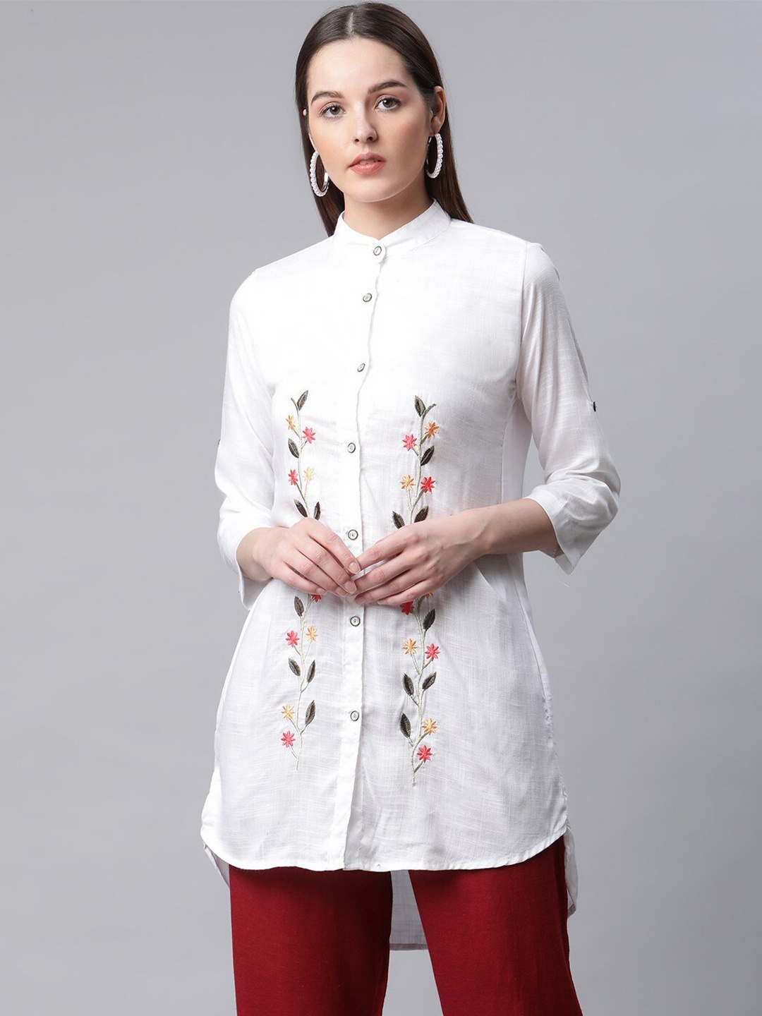 

RIVI White Floral Print Mandarin Collar Bohemian Shirt Style Longline Top