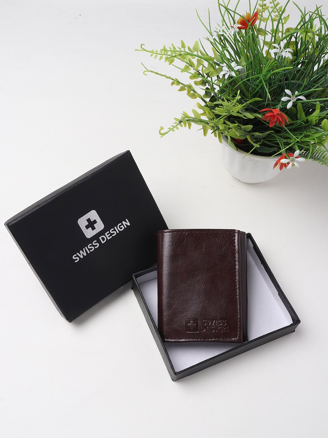 

Swiss Design Men Textured Three Fold Wallet, Brown