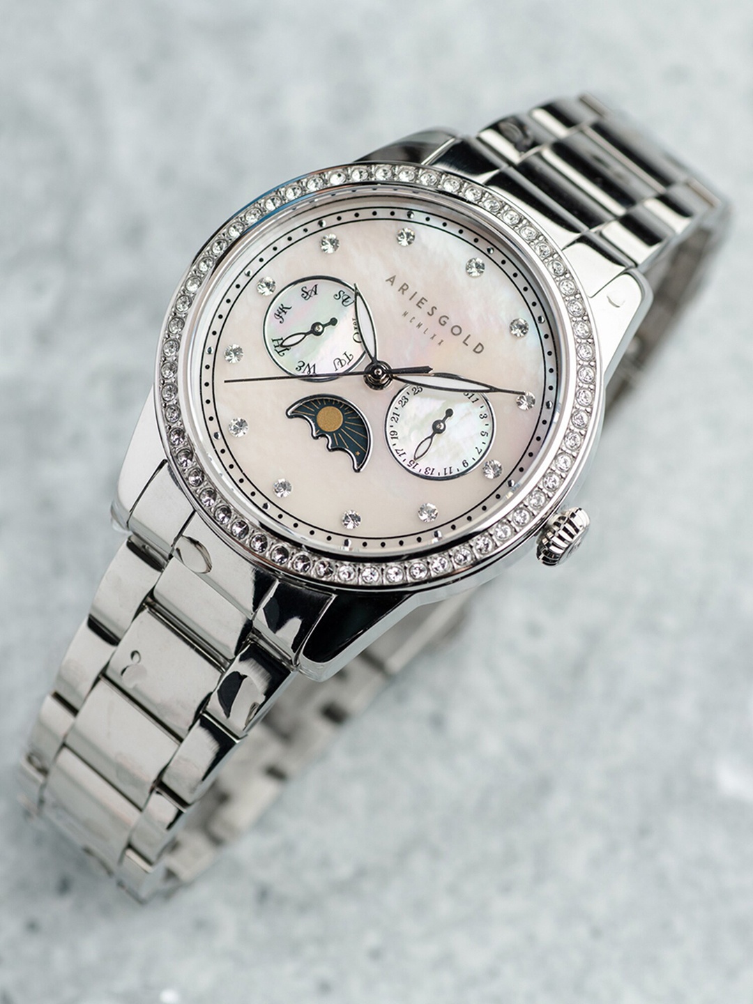 

Aries Gold Heritage Women Embellished Dial Stainless Steel Analogue Watch L 5040 S-MP, White