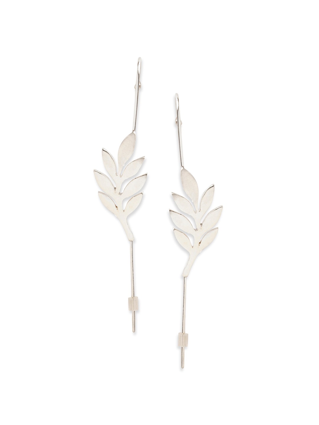 

ahilya Gold-Plated Contemporary Ear Cuff Earrings