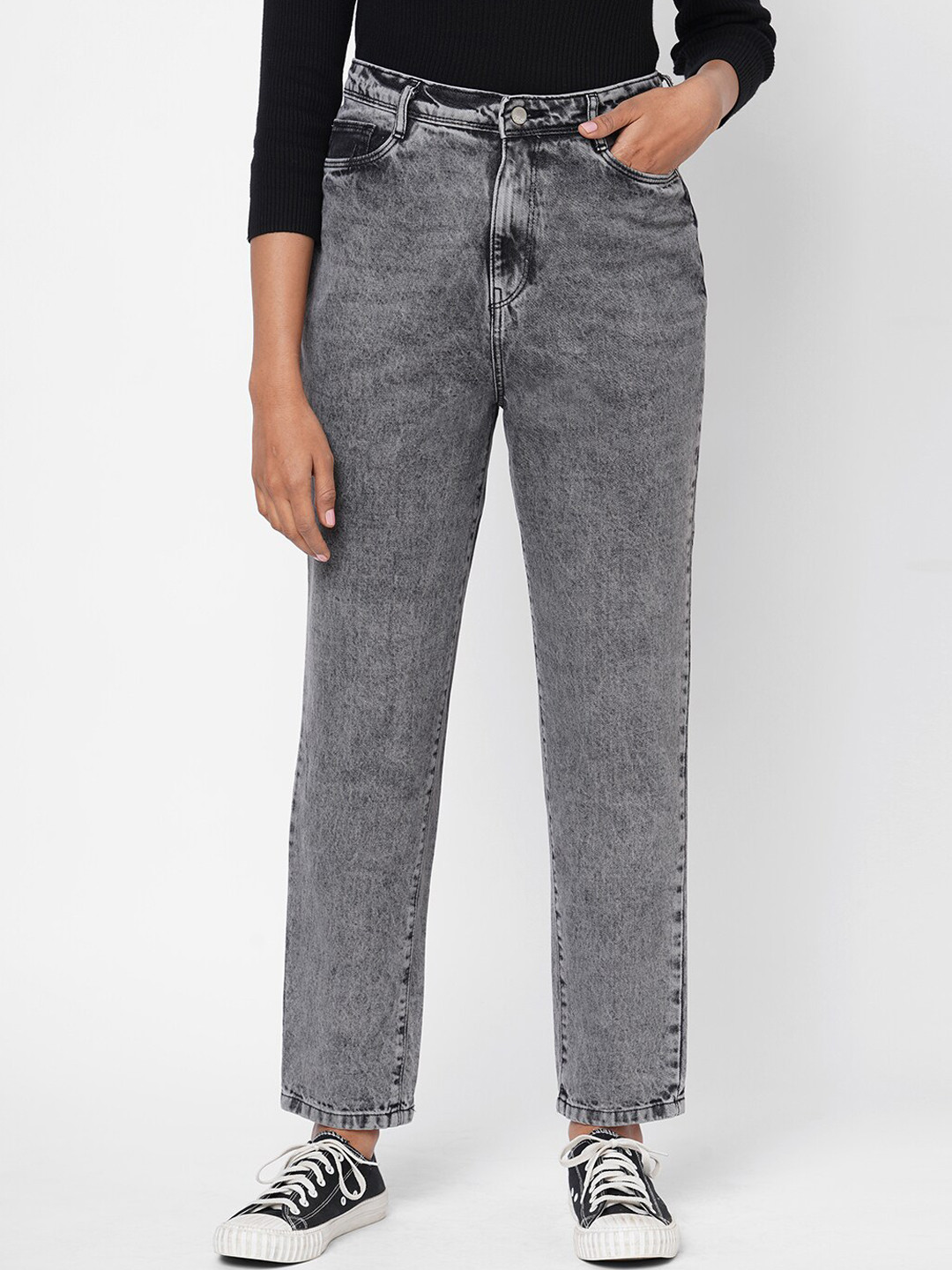 

Kraus Jeans Women High-Rise Mom Fit Heavy Fade Cotton Jeans, Grey