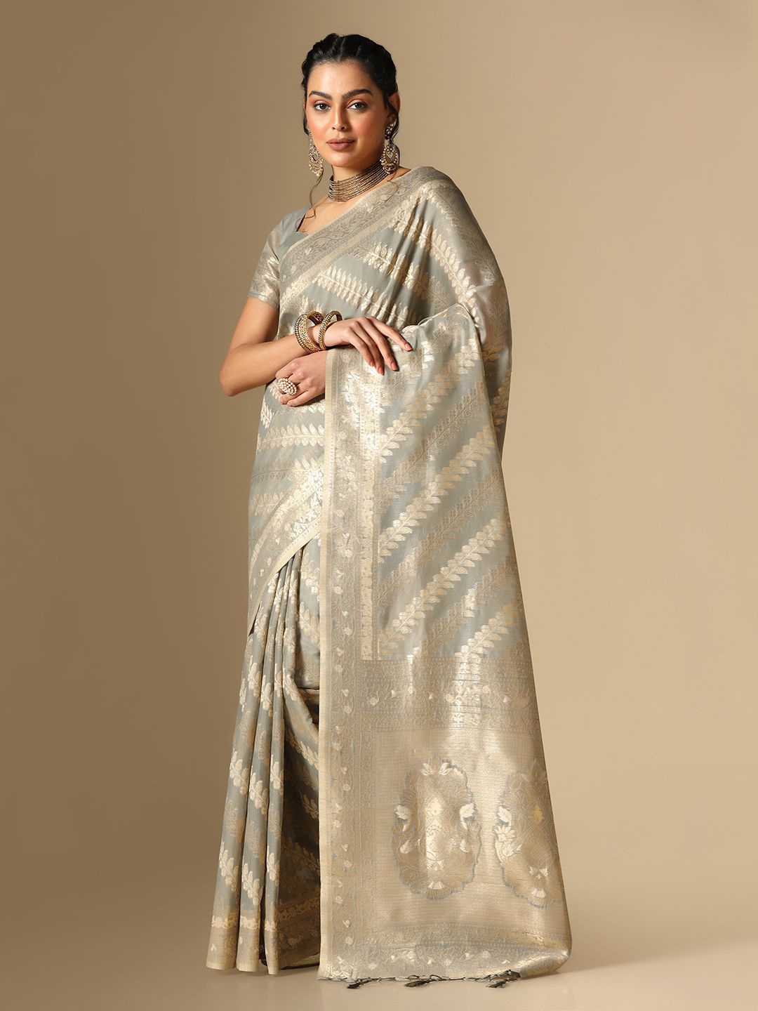 

Mitera Ethnic Motifs Woven Design Zari Banarasi Saree, Grey