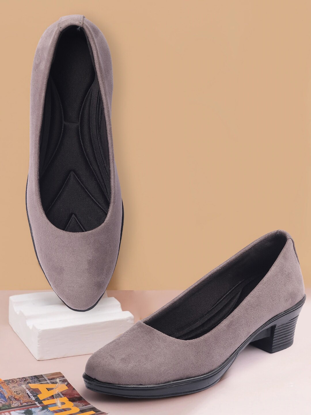

Krafter Women Suede Casual Ballerinas, Grey