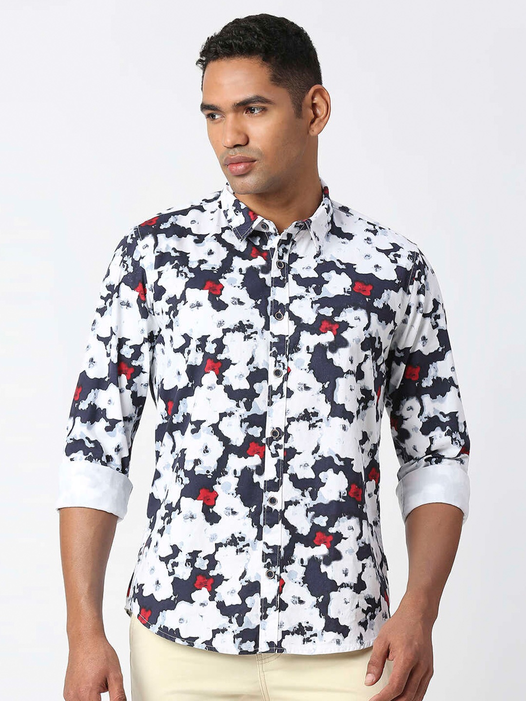 

Pepe Jeans Men Blue Relaxed Floral Printed Casual Shirt