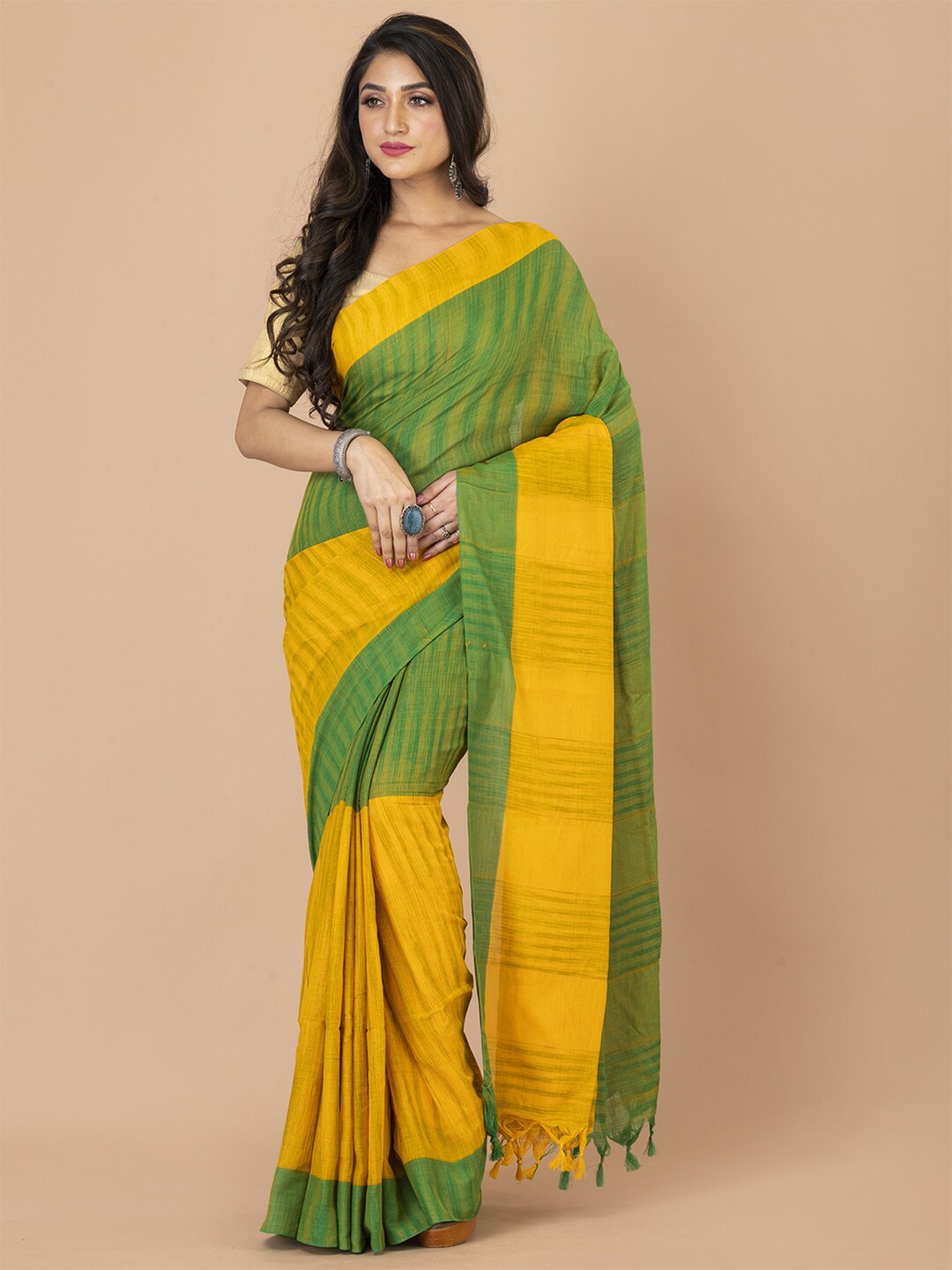 

Laa Calcutta Striped Pure Cotton Saree, Green