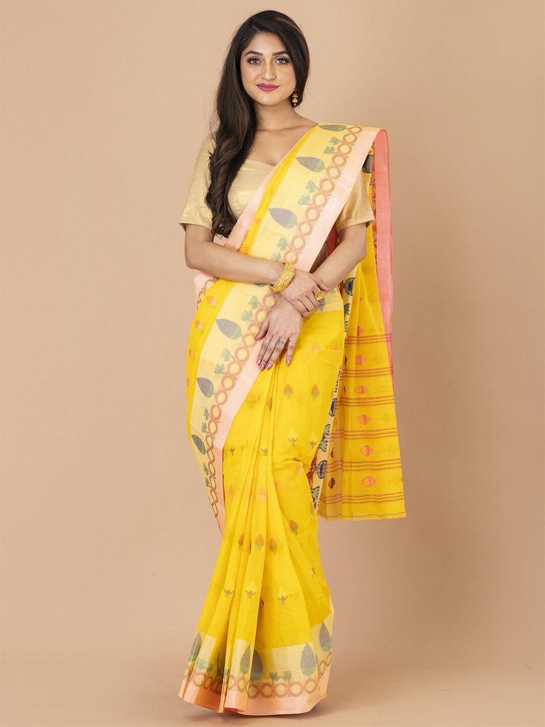 

Laa Calcutta Floral Woven Design Zari Pure Cotton Taant Saree, Yellow