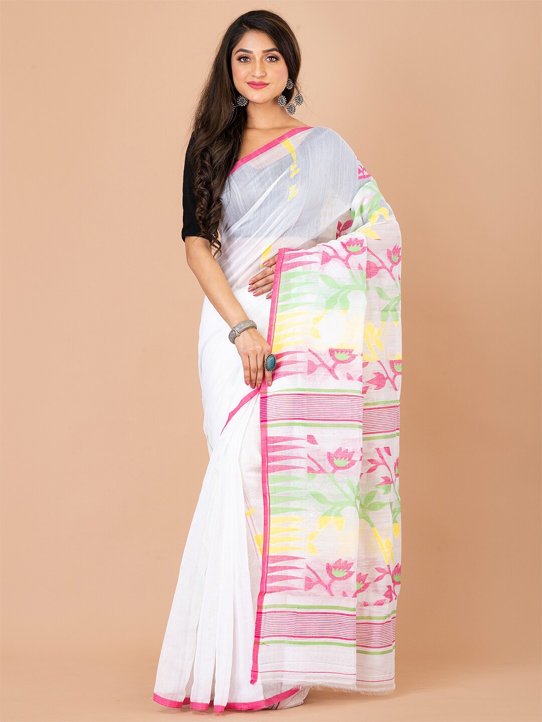 

Laa Calcutta Floral Motif Woven Design Jamdani Saree, White