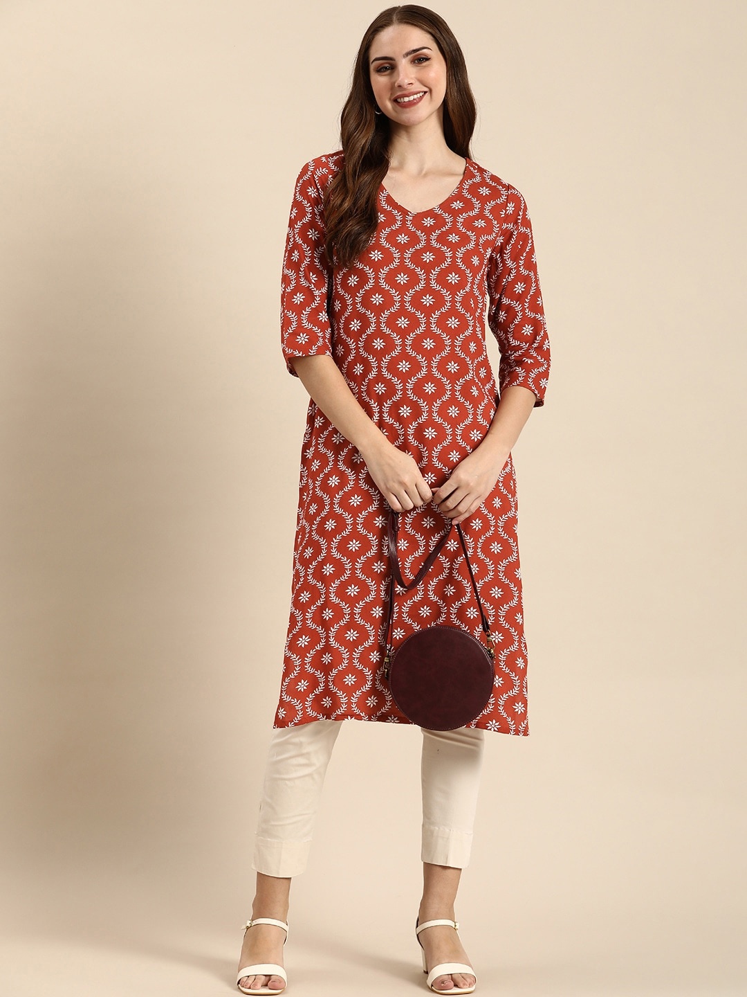 

Anouk Ethnic Motifs Printed V-Neck Pure Cotton Kurta, Rust