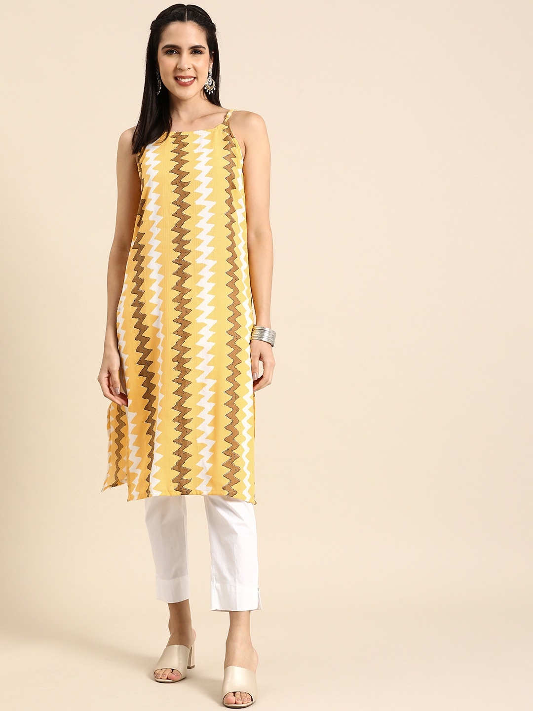 

Anouk Women Chevron Printed Sleeveless Kurta, Yellow