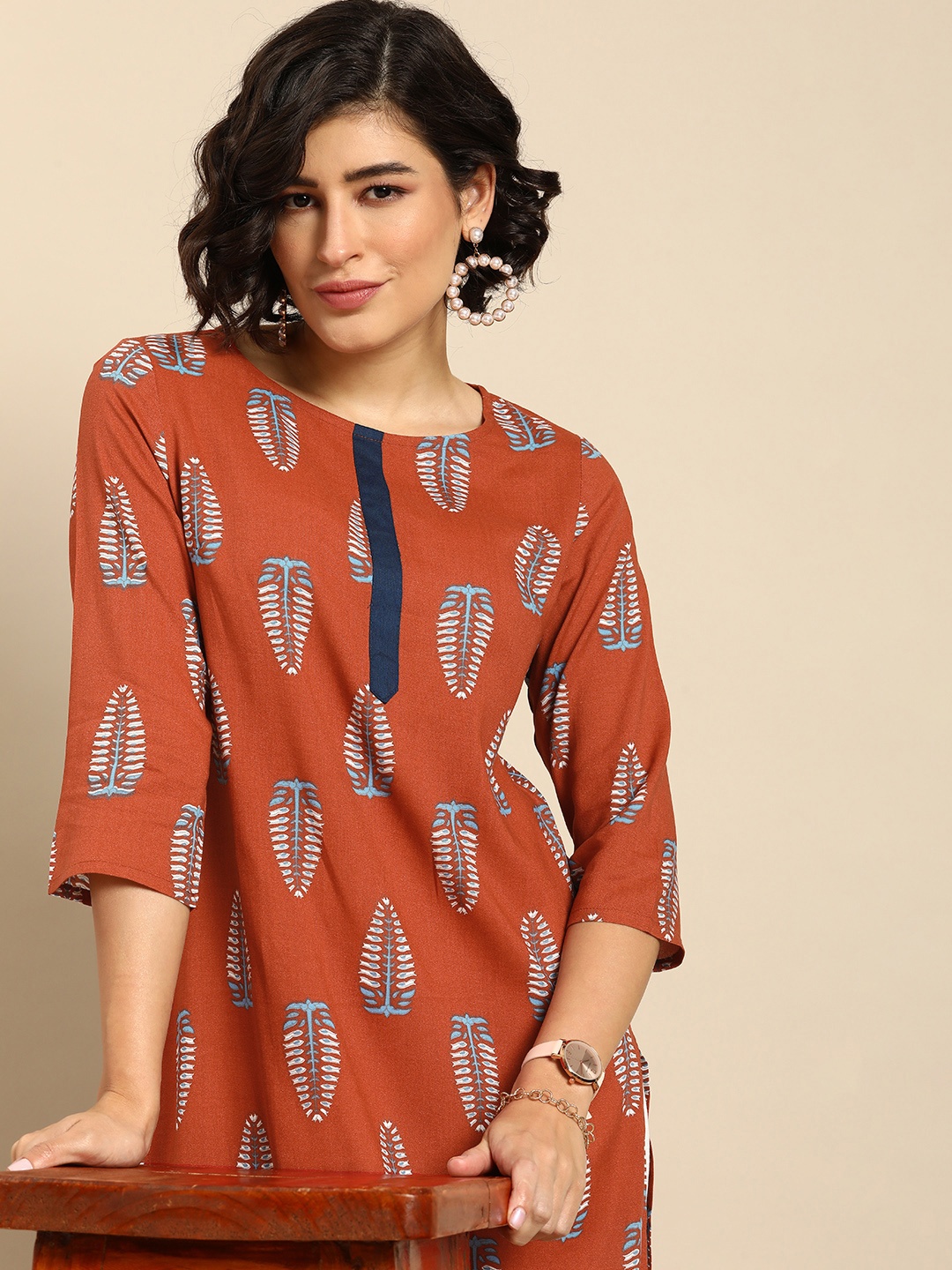 

Anouk Ethnic Motifs Printed Straight Kurta, Rust