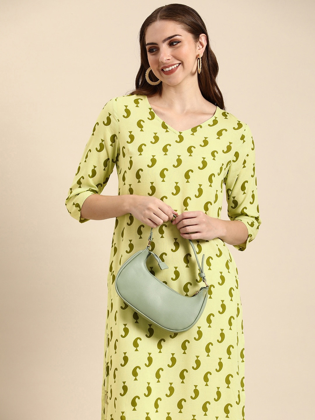 

Anouk Ethnic Motifs Printed V-Neck Pure Cotton Straight Kurta, Lime green