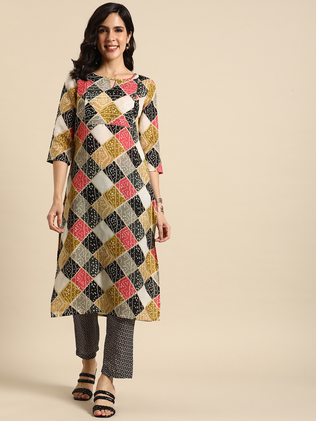 

Anouk Bandhani Printed Regular Kurta with Trousers, Coral