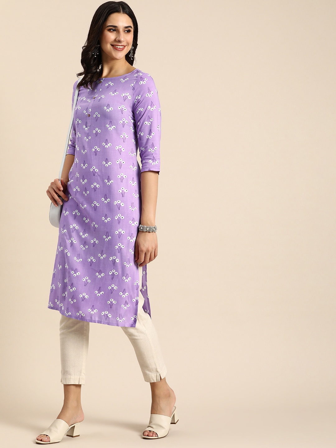 Anouk Women Floral Printed Round Neck Straight Kurta, Lavender