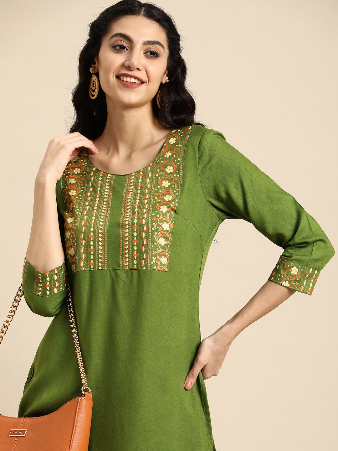 

Anouk Women Ethnic Motifs Round Neck Yoke Design Regular Kurta, Green