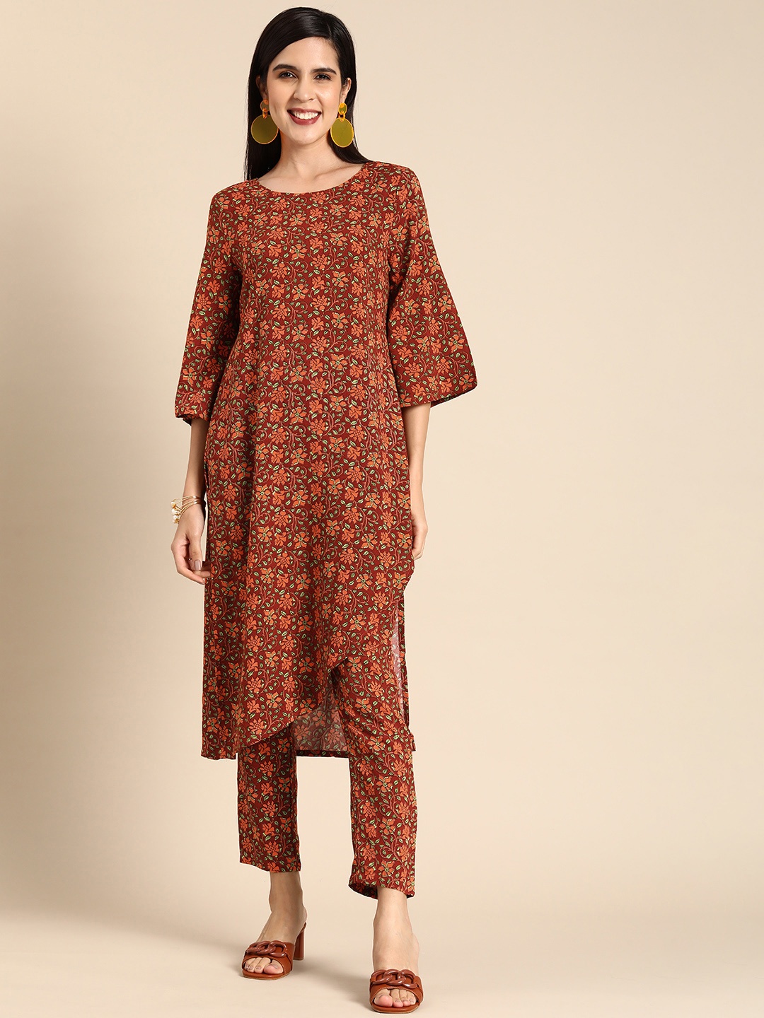 

Anouk Women Floral Printed Regular Kurta With Trousers, Brown