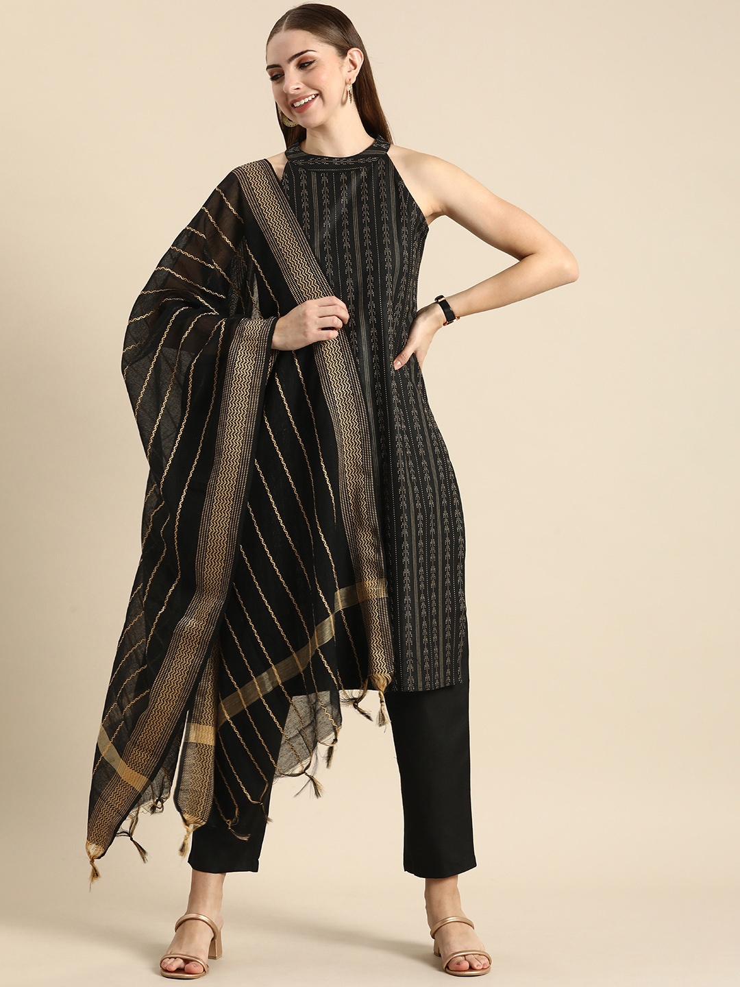

Anouk Women Striped Regular Kurta With Trousers & Dupatta, Black