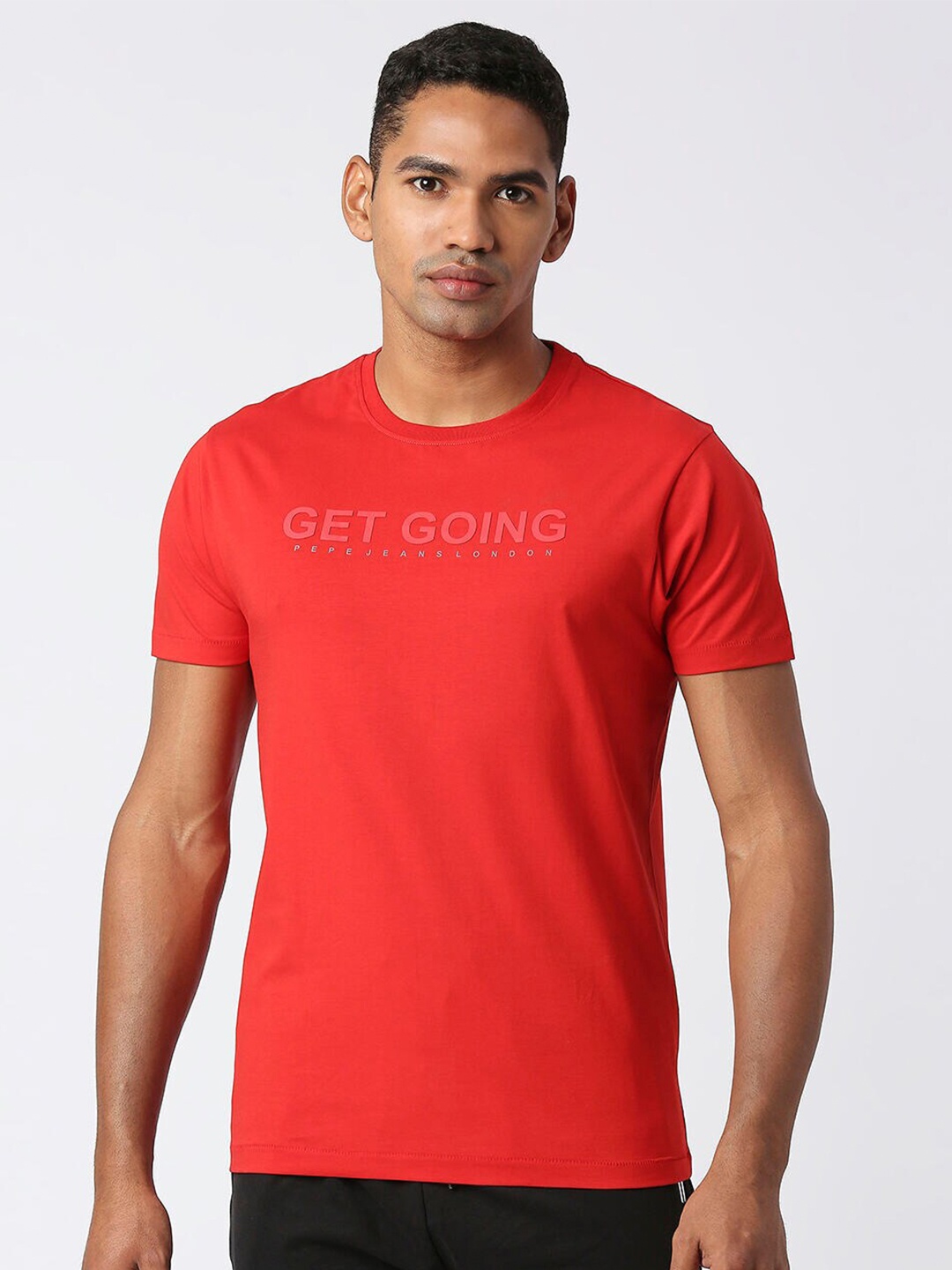 

Pepe Jeans Men Typography Pure Cotton Slim Fit T-shirt, Red
