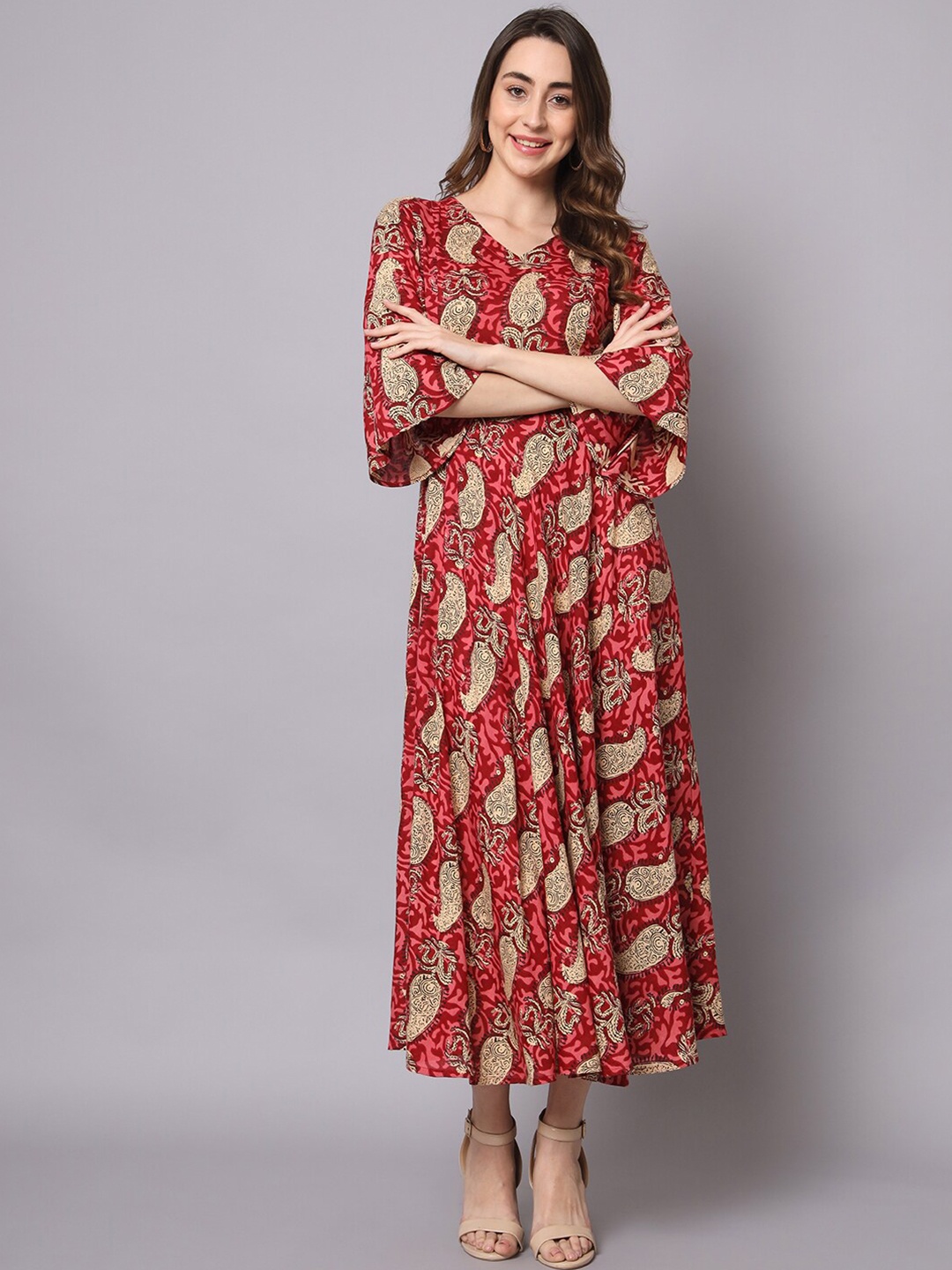 

HELLO DESIGN Red Floral Keyhole Neck Ethnic Maxi Dress