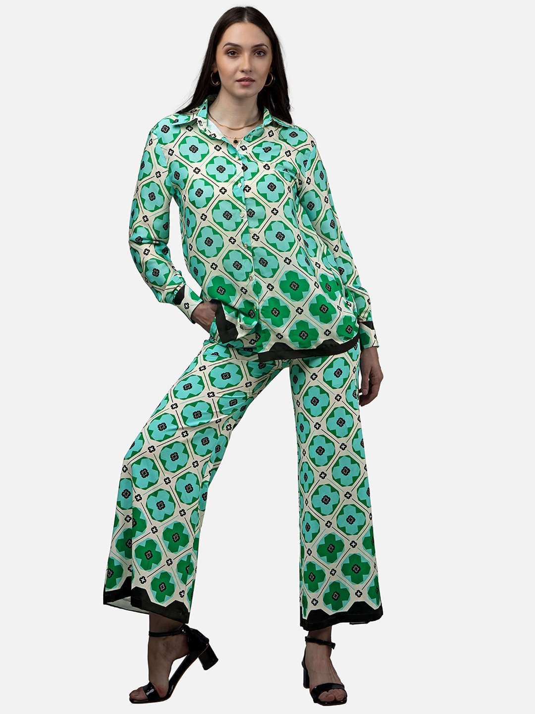 

NEOFAA Floral Printed Shirt With Flared Trousers Co-Ords, Green