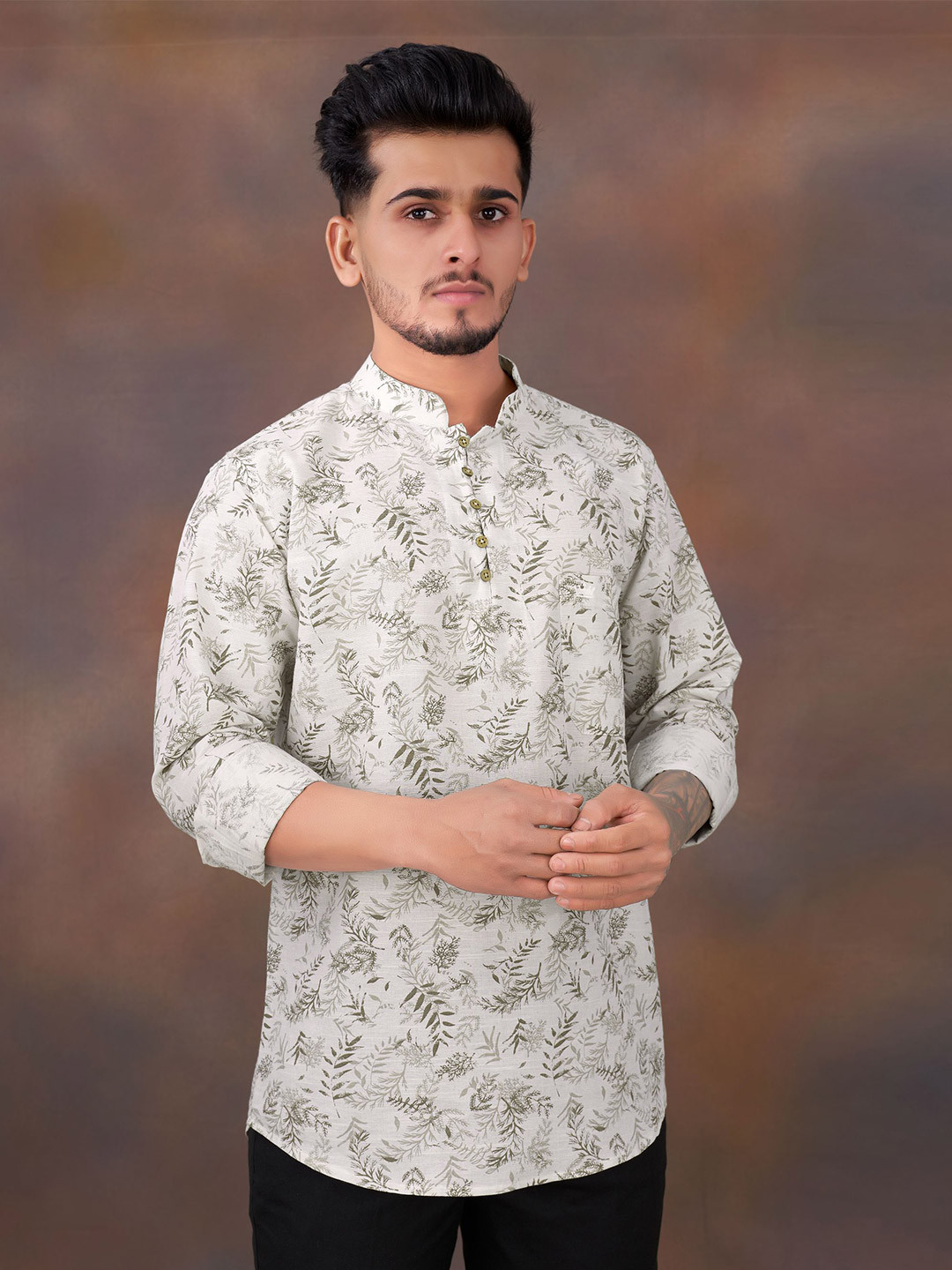 

FRENCH CROWN Men White Standard Floral Printed Casual Shirt