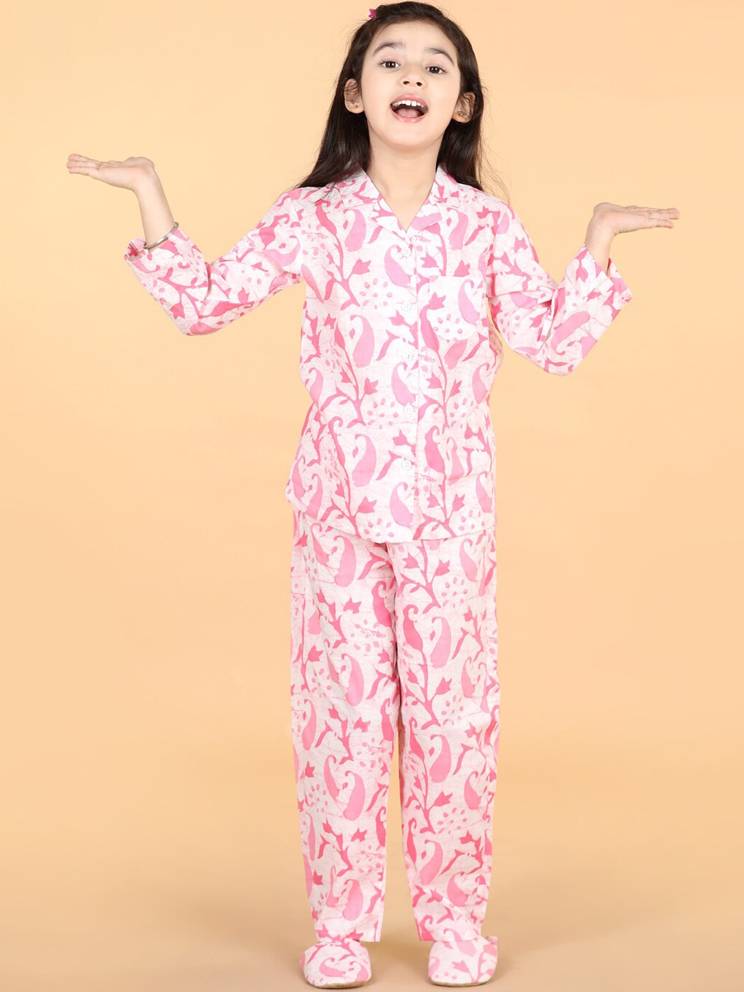 

PICCOLO Girls Floral Printed Pure Cotton Night Suit, Pink