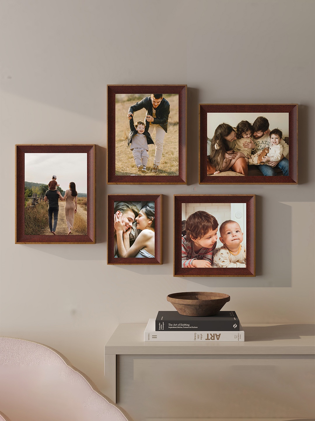 

Art Street 5 Pcs Brown Adoring Wall Photo Photo Frames