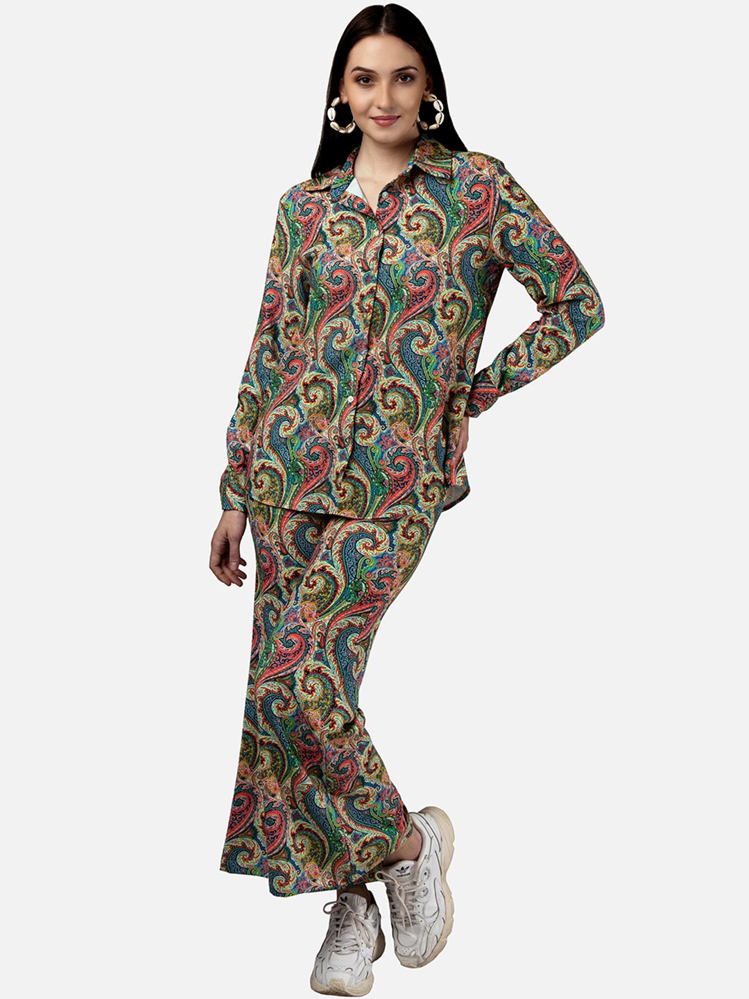 

NEOFAA Women Paisley Printed Shirt with Trouser Co-Ord Set, Green