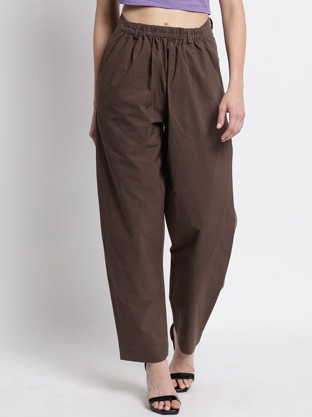 

GRASS by Gitika Goyal Women Relaxed Low-Rise Cotton Trousers, Brown